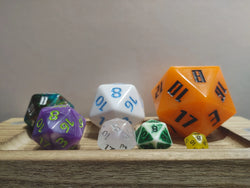 Huge D20 55mm - Marble: Marble Pink/Black