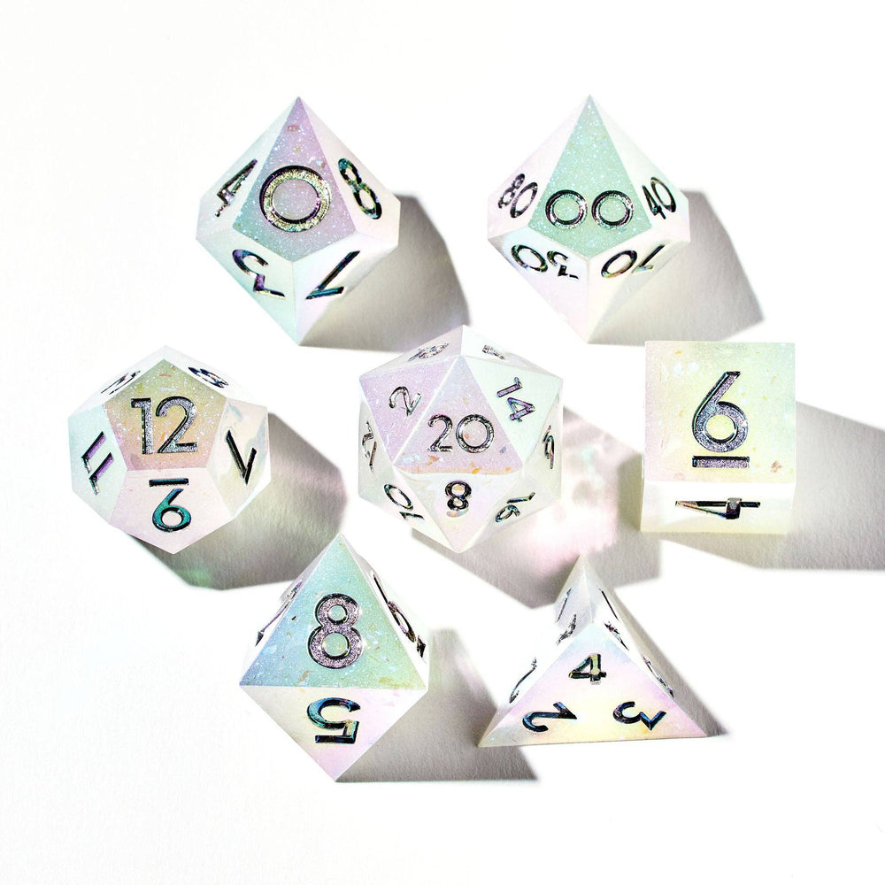 Moon Maiden 7-Piece Iridescent Set