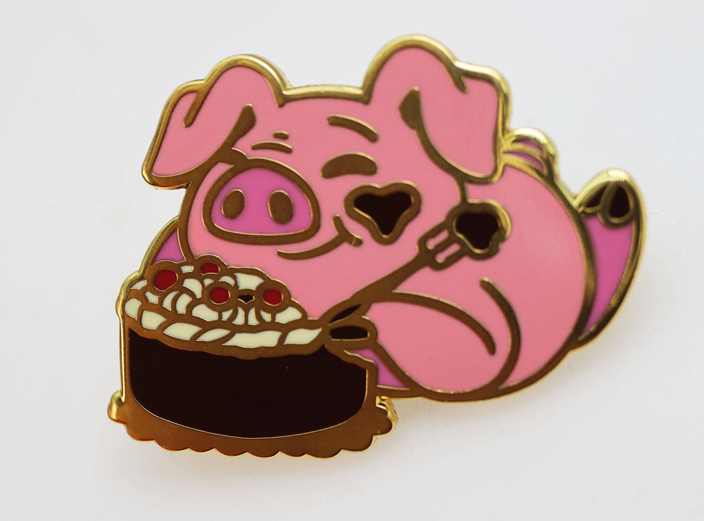 Pastry Pets: Chocolate Cake Piggy - Pin & RPG Dice Set
