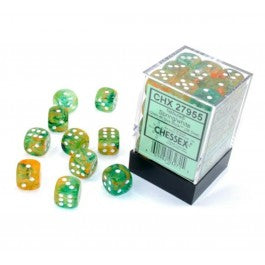 Chessex 12mm d6 (36) Luminary Nebula - Spring/White